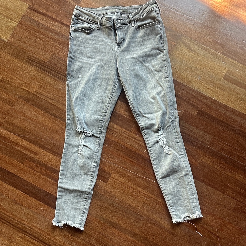 Stylish Gray Women's Jeans